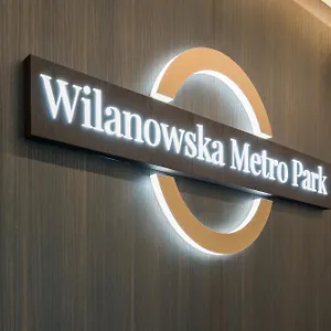 Wilanowska Metro Apartment Warsaw